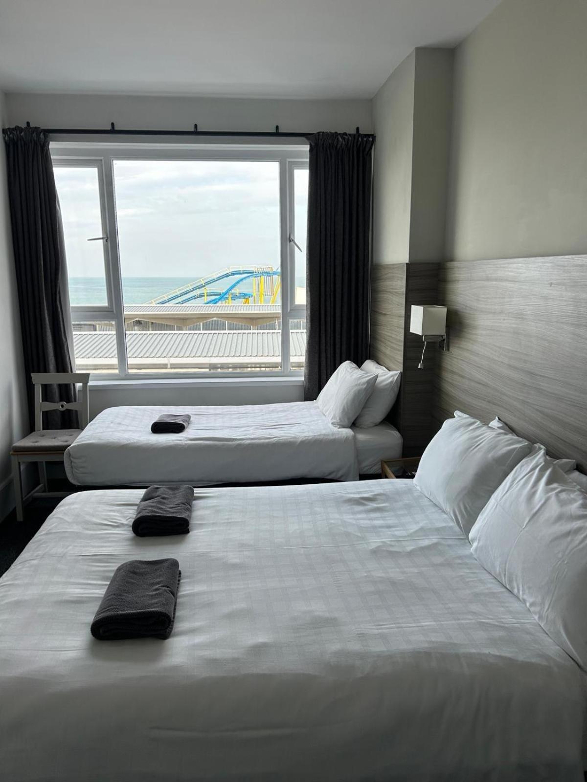 Causeway Bay Guesthouse Portrush Ngoại thất bức ảnh