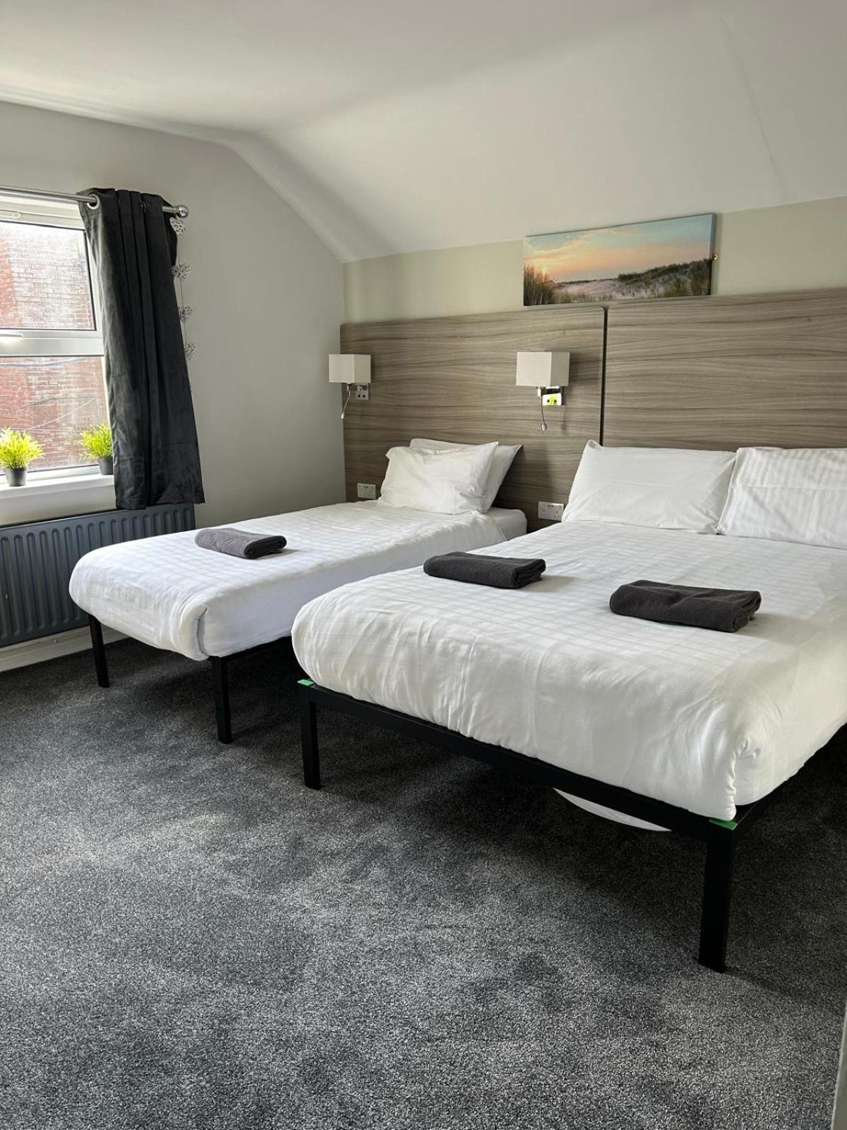 Causeway Bay Guesthouse Portrush Ngoại thất bức ảnh