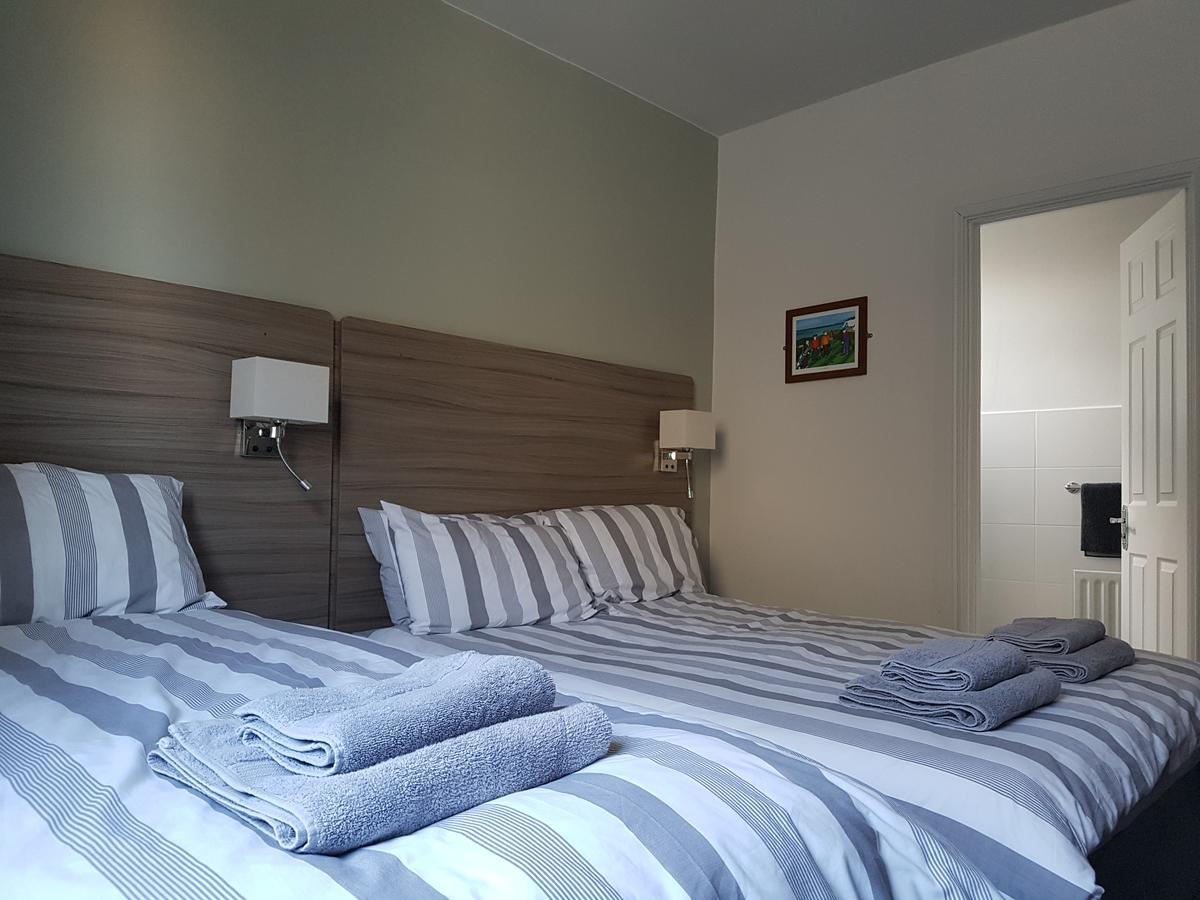 Causeway Bay Guesthouse Portrush Ngoại thất bức ảnh